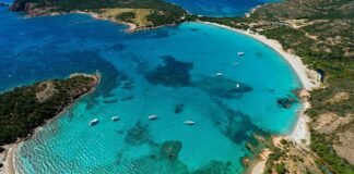 Explorar a ilha da Córsega, um paraíso de praias selvagens e montanhas